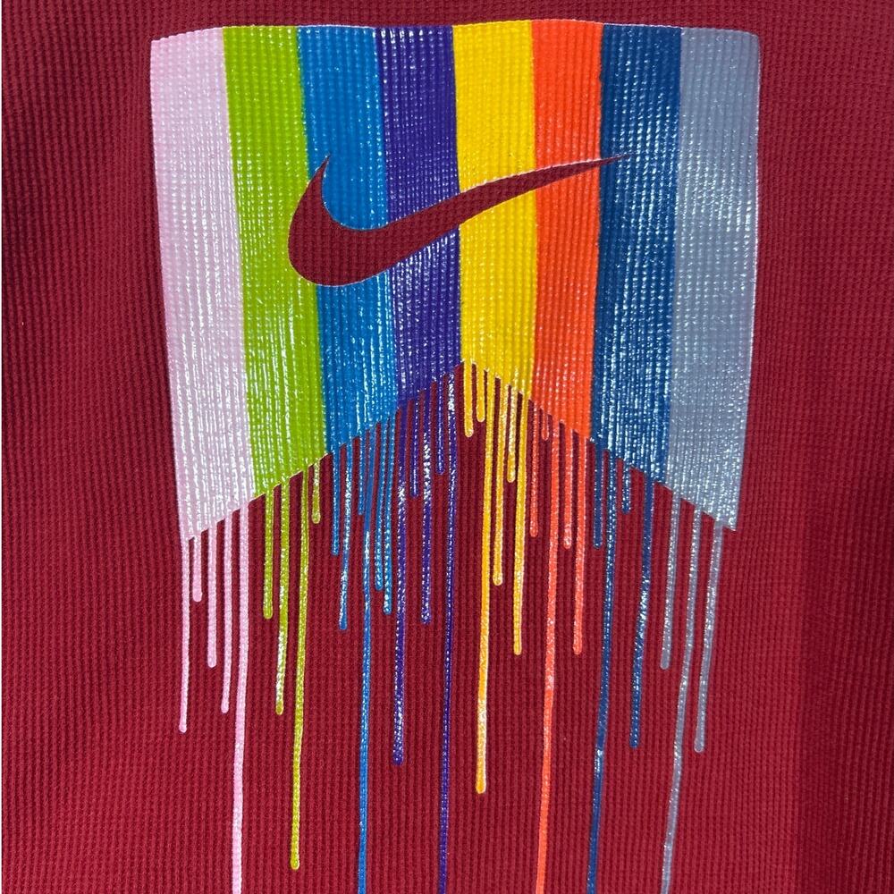 Nike Thermal Long Sleeve T Shirt Large Red Waffle Knit Rainbow Dripping Paint - Picture 1 of 7